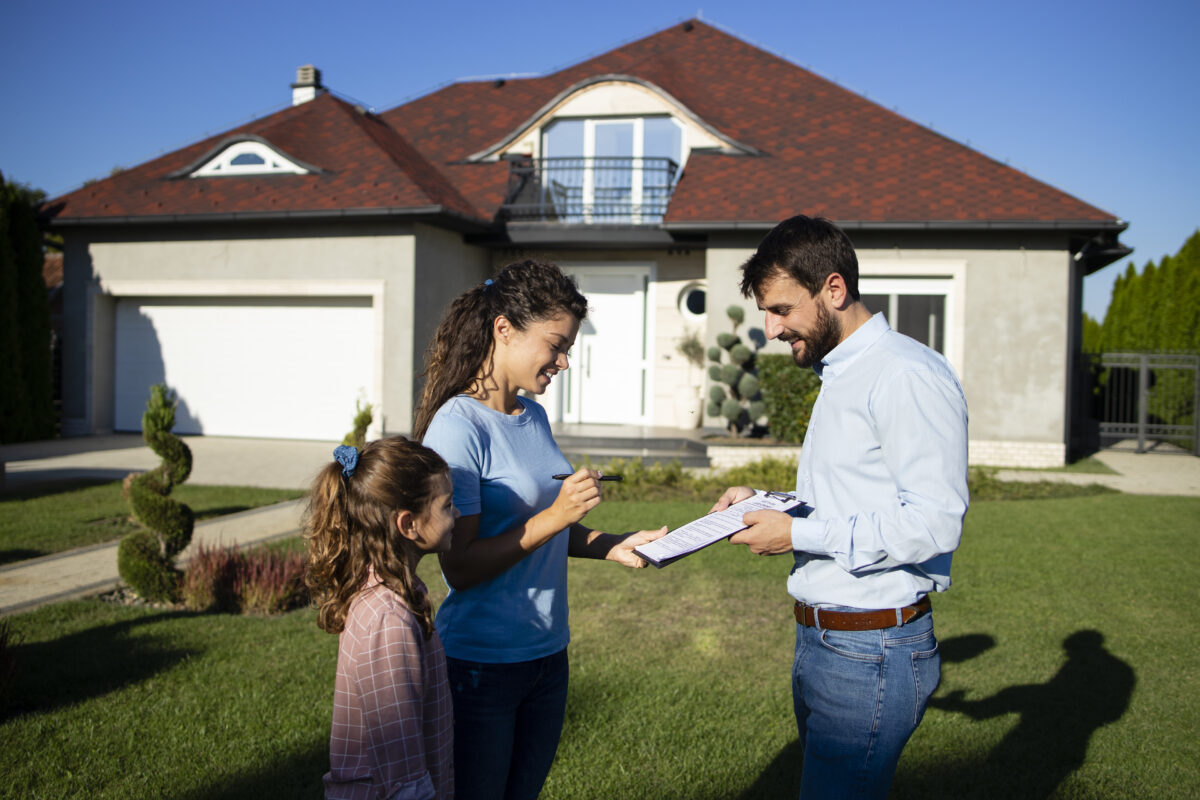 Land selling services